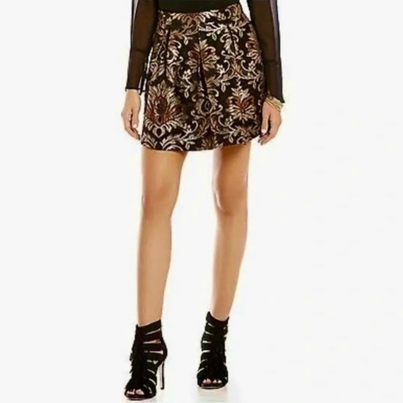 GIANNI BINI Lordice Metallic Brocade Floral Pleated Mini Skirt Festive Party M - Picture 1 of 11